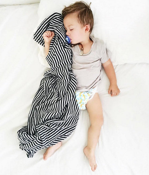 Organic Cotton Muslin Swaddle in Stripes