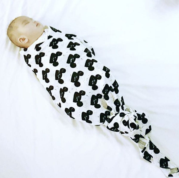 Organic Cotton Muslin Swaddle in Modern Mouse